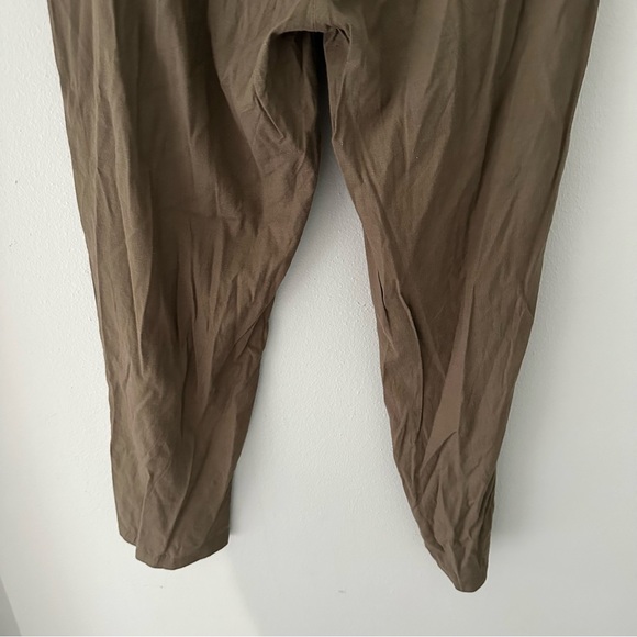 Kut from the Kloth (Medium) Gaerwen Drawstring Linen Blend Pants in Olive - Picture 10 of 15